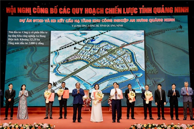 Công bố quy hoạch hai khu công nghiệp mới, mở rộng không gian phát triển cho phường Uông Bí
