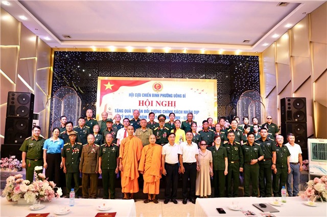 HỘI CỰU CHIẾN BINH PHƯỜNG UÔNG BÍ GẶP MẶT, TRI ÂN THƯƠNG BINH, BỆNH BINH, GIA ĐÌNH CHÍNH SÁCH
