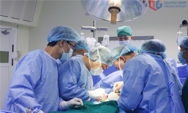 Quảng Ninh đẩy mạnh triển khai thực hiện các dịch vụ y tế kỹ thuật cao