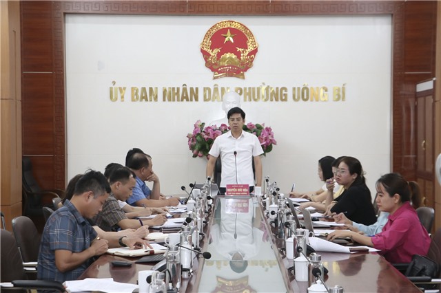 Phường Uông Bí đánh giá tiến độ triển khai Kế hoạch khám sức khỏe định kỳ, khám sàng lọc miễn phí cho Nhân dân năm 2026