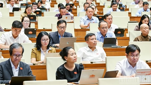 Quốc hội bước vào ngày làm việc cuối của đợt 1 Kỳ họp không thường lệ thứ nhất