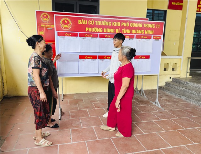 Các khu dân cư hoàn thành trang trí khánh tiết, sẵn sàng cho Ngày bầu cử trưởng khu phố nhiệm kỳ 2026 - 2031