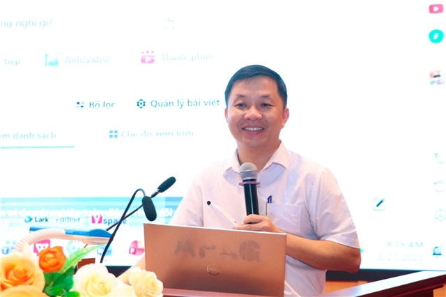 PHƯỜNG UÔNG BÍ TẬP HUẤN NÂNG CAO NĂNG LỰC CHUYỂN ĐỔI SỐ, ỨNG DỤNG TRÍ TUỆ NHÂN TẠO