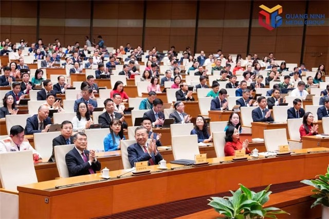 Bế mạc Kỳ họp không thường lệ thứ nhất, Quốc hội khóa XVI