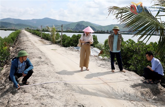 Gỡ mặt bằng cho tuyến đường sắt tốc độ cao