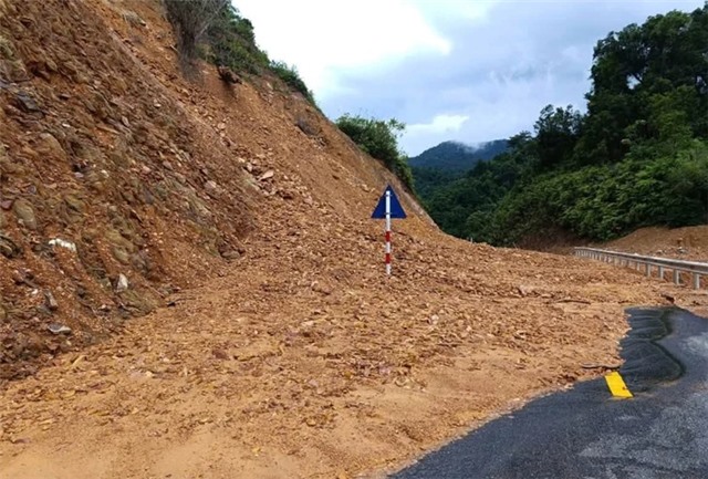 437 xã, phường có nguy cơ cao lũ quét và sạt lở đất ngày 17/9