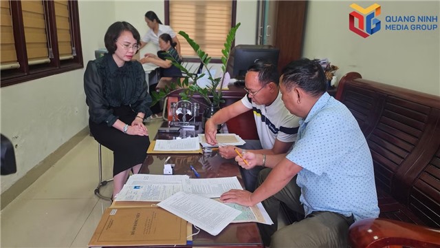 Phường Uông Bí đẩy mạnh số hóa, tạo lập hồ sơ đảng viên điện tử