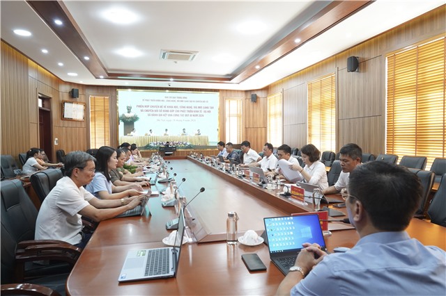 Phường Uông Bí tham dự cuộc họp trực tuyến của Ban Chỉ đạo 57 Trung ương về chuyển đổi số và đánh giá kết quả công tác Quý III năm 2026