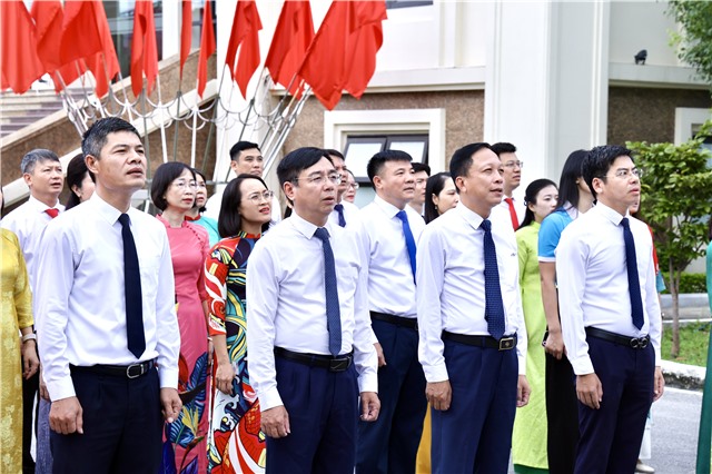 PHƯỜNG UÔNG BÍ TỔ CHỨC LỄ CHÀO CỜ THÁNG 9 năm 2026