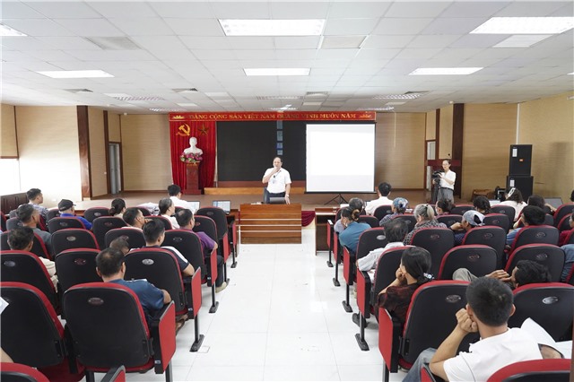 Phường Uông Bí: Tăng cường đối thoại, tạo đồng thuận; Phấn đấu về đích công tác GPMB dự án đường sắt tốc độ cao Hà Nội - Quảng Ninh