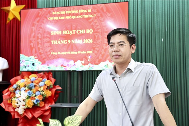 Đồng chí Chủ tịch UBND phường Nguyễn Đức Hòa dự sinh hoạt thường kỳ tại khu Quang Trung 7