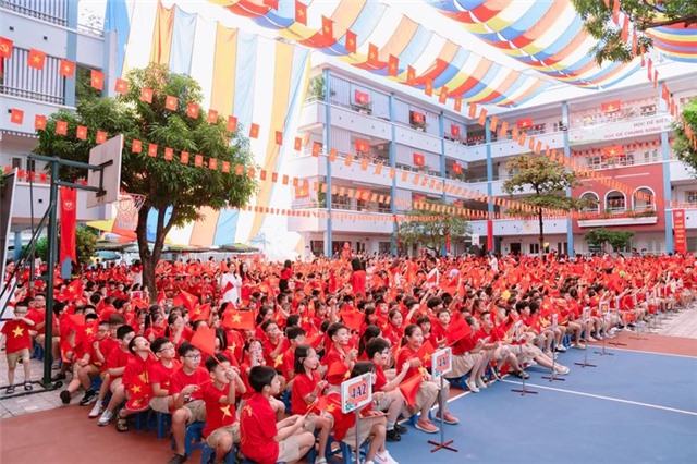 Miền Bắc vẫn nắng nóng gay gắt, có nơi sát ngưỡng 40 độ