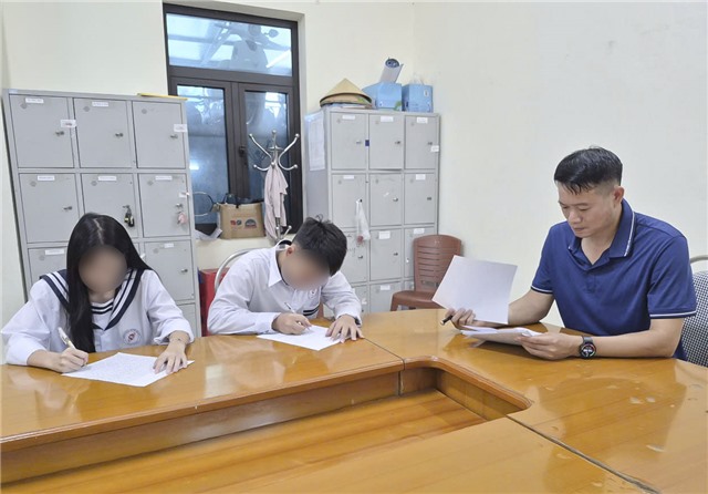 NHANH CHÓNG LÀM RÕ THÔNG TIN VỀ VỤ VIỆC MỘT HỌC SINH XẢY RA XÔ XÁT TRÊN ĐỊA BÀN PHƯỜNG 