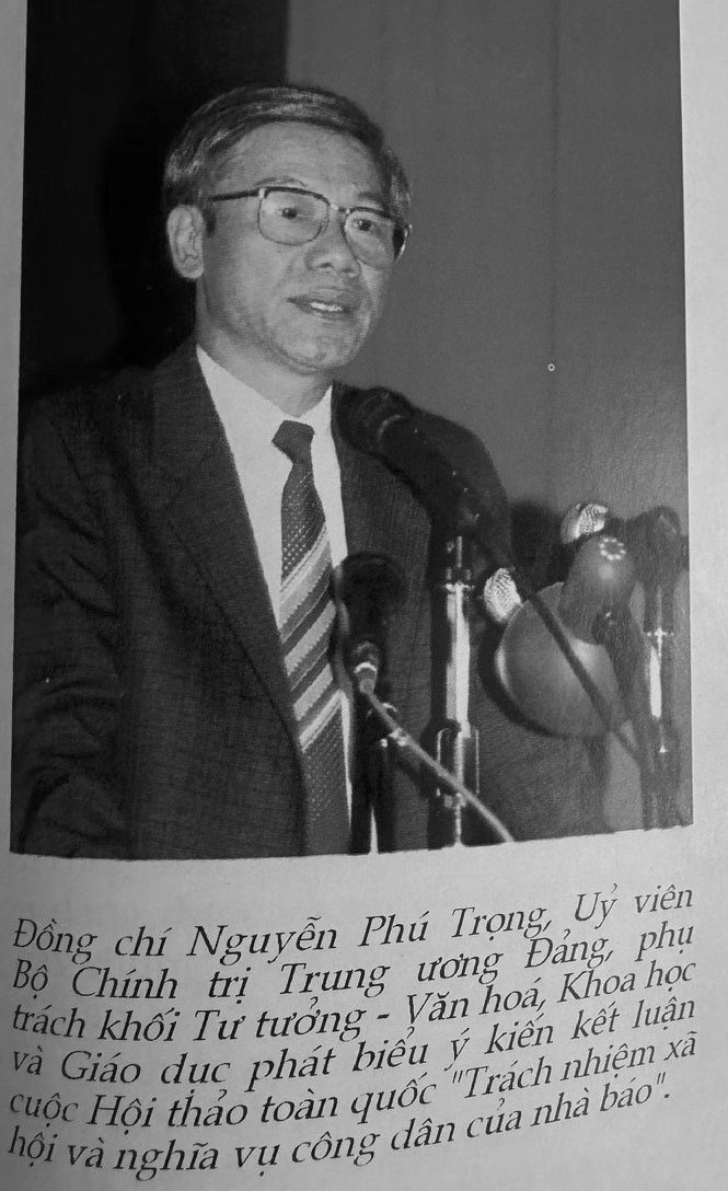 Tưởng nhớ một nhà báo lớn của nền báo chí Cách mạng- Ảnh 2. Tưởng nhớ một nhà báo lớn của nền báo chí Cách mạng- Ảnh 2.